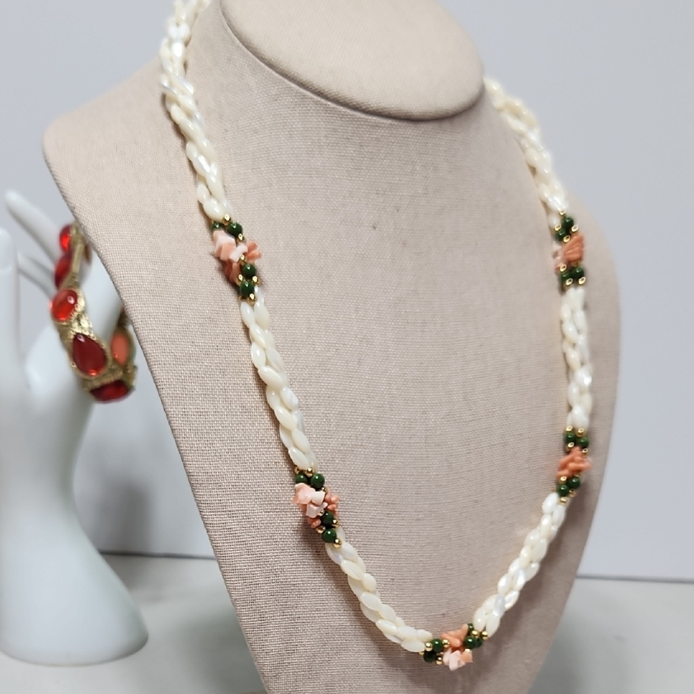 Genuine Rice Pearl, Green Jade, And Pink Spiny Oyster Shell Necklace - Picture 4 of 10